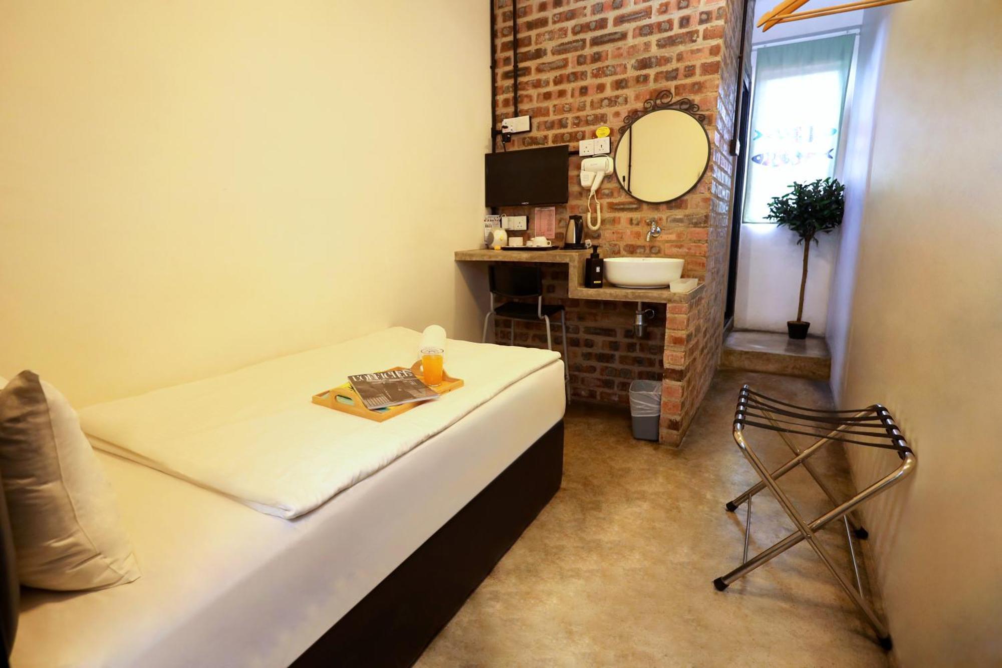 Suite 18 Boutique Hotel Kuala Terengganu Bagian luar foto